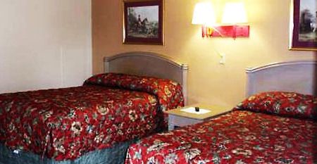 Heritage Inn 马丁斯堡 外观 照片