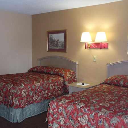 Heritage Inn 马丁斯堡 外观 照片